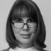 Cropped dsc 2791 pp with glasses final 800